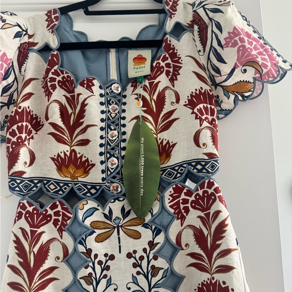 NWT FARM Rio Red and Green Square Neck Midi Dress - Picture 7 of 8